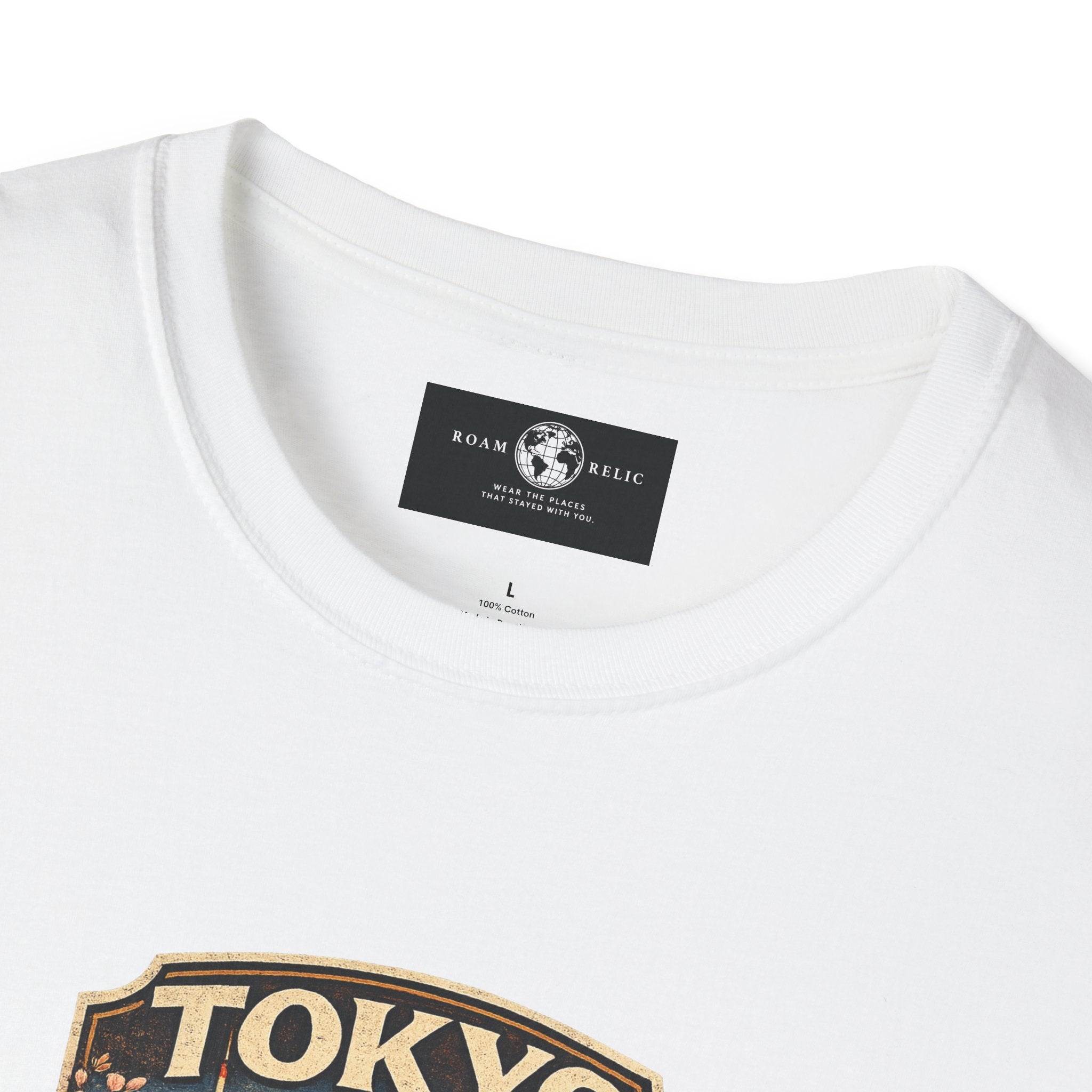 Tokyo Japan Vintage Badge T-Shirt — Mt. Fuji & Pagoda Travel Souvenir Tee